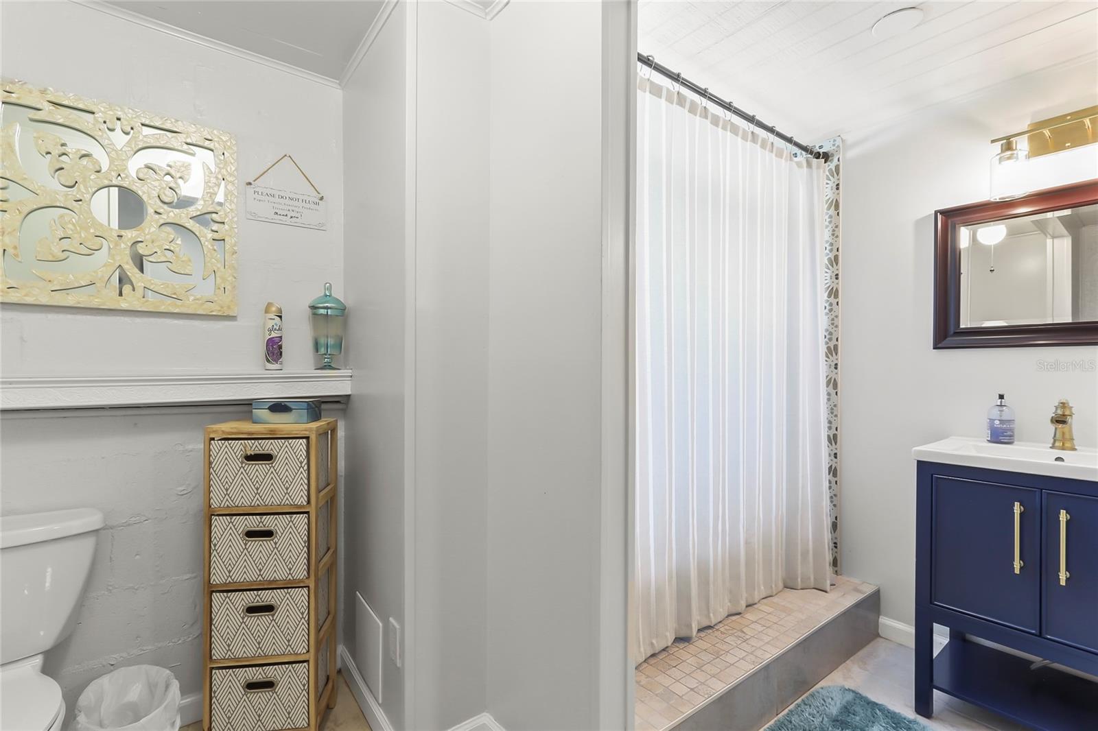 Image 21 of 46 For 1108 Chelsea Street