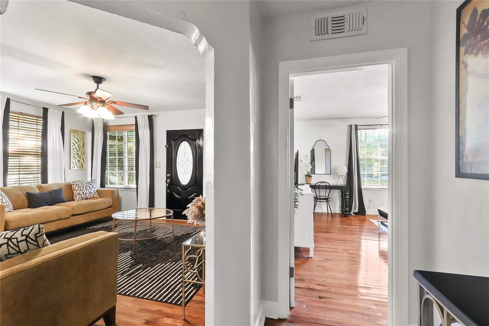 Image 32 of 46 For 1108 Chelsea Street