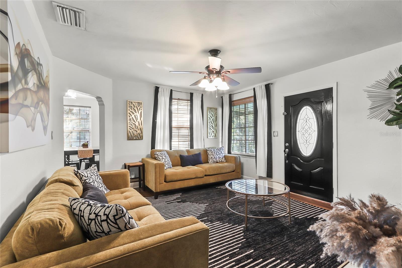 Image 5 of 46 For 1108 Chelsea Street