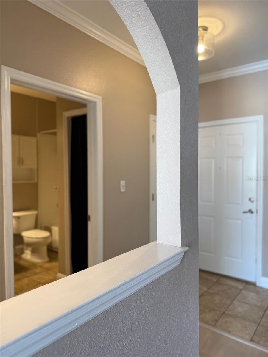 Image 10 of 30 For 5000 Culbreath Key Way 8116