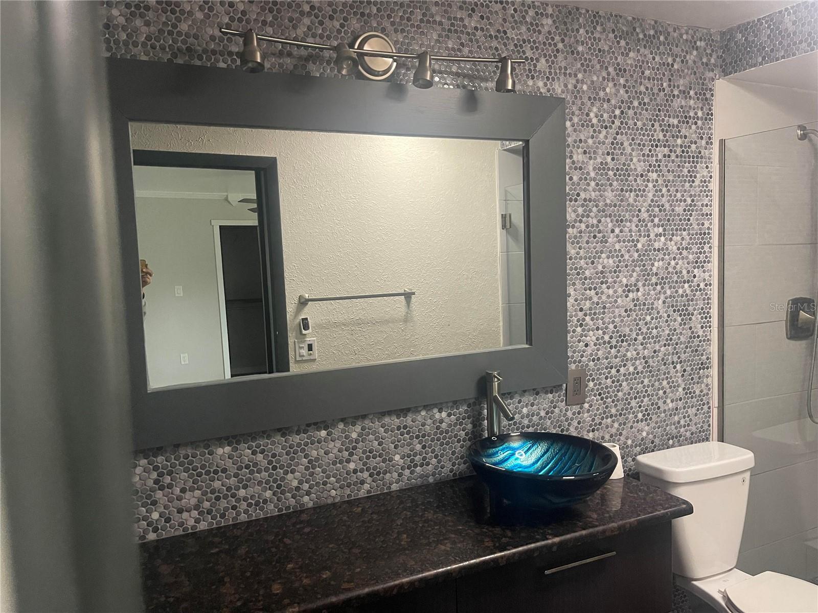 Image 21 of 48 For 2685 Sabal Springs Circle 102