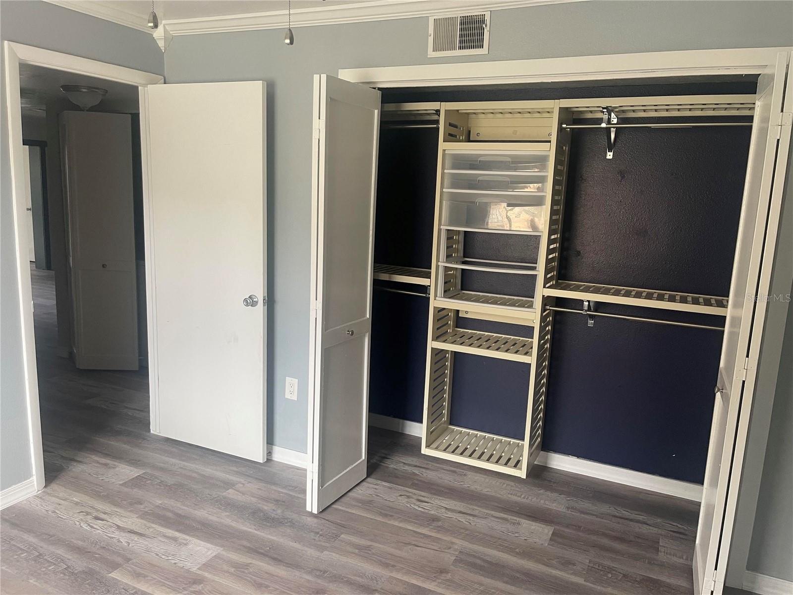 Image 29 of 48 For 2685 Sabal Springs Circle 102