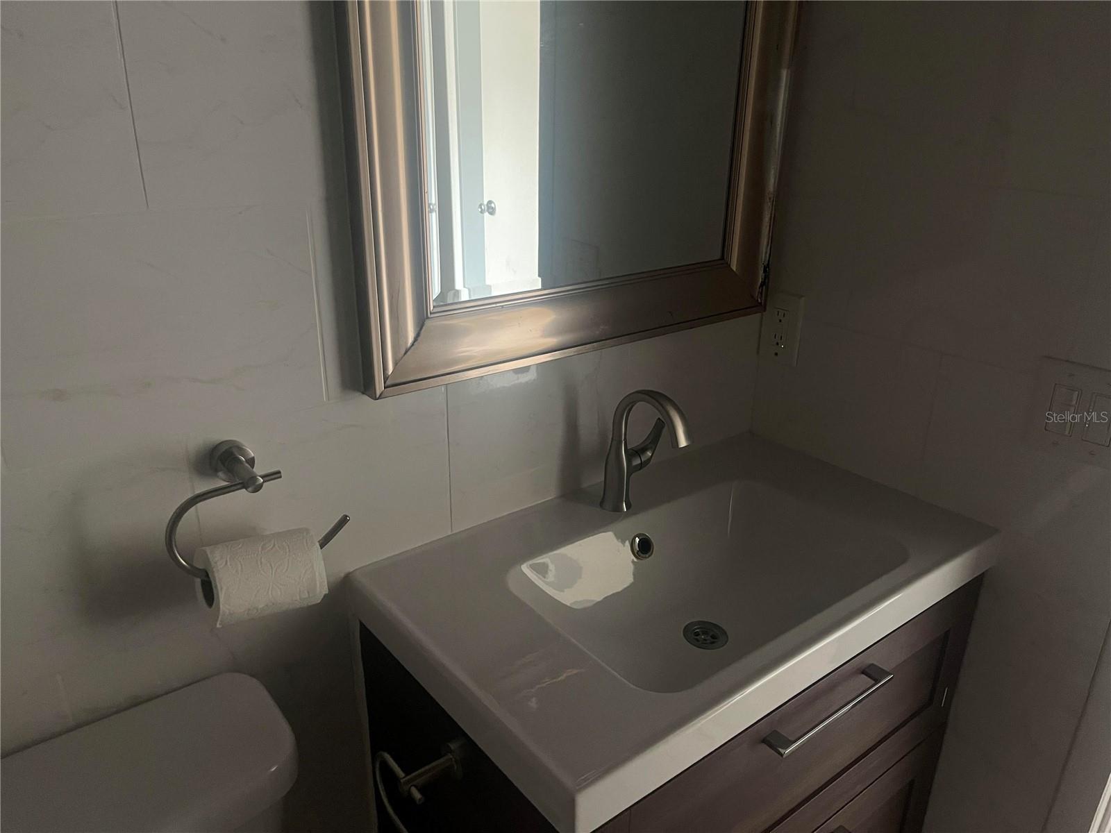 Image 31 of 48 For 2685 Sabal Springs Circle 102