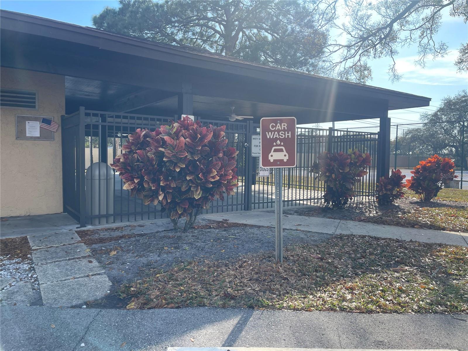 Image 42 of 48 For 2685 Sabal Springs Circle 102