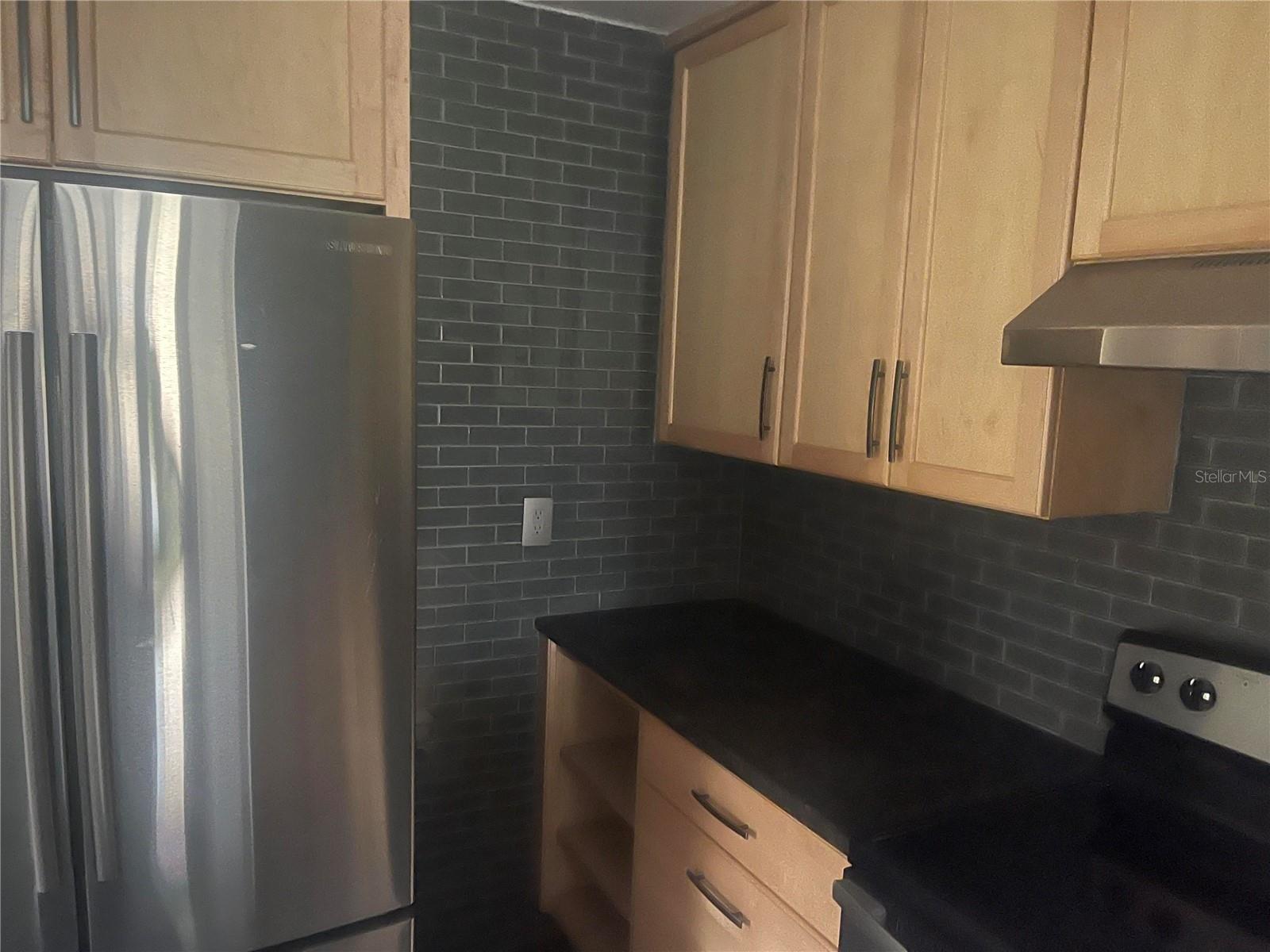 Image 8 of 48 For 2685 Sabal Springs Circle 102