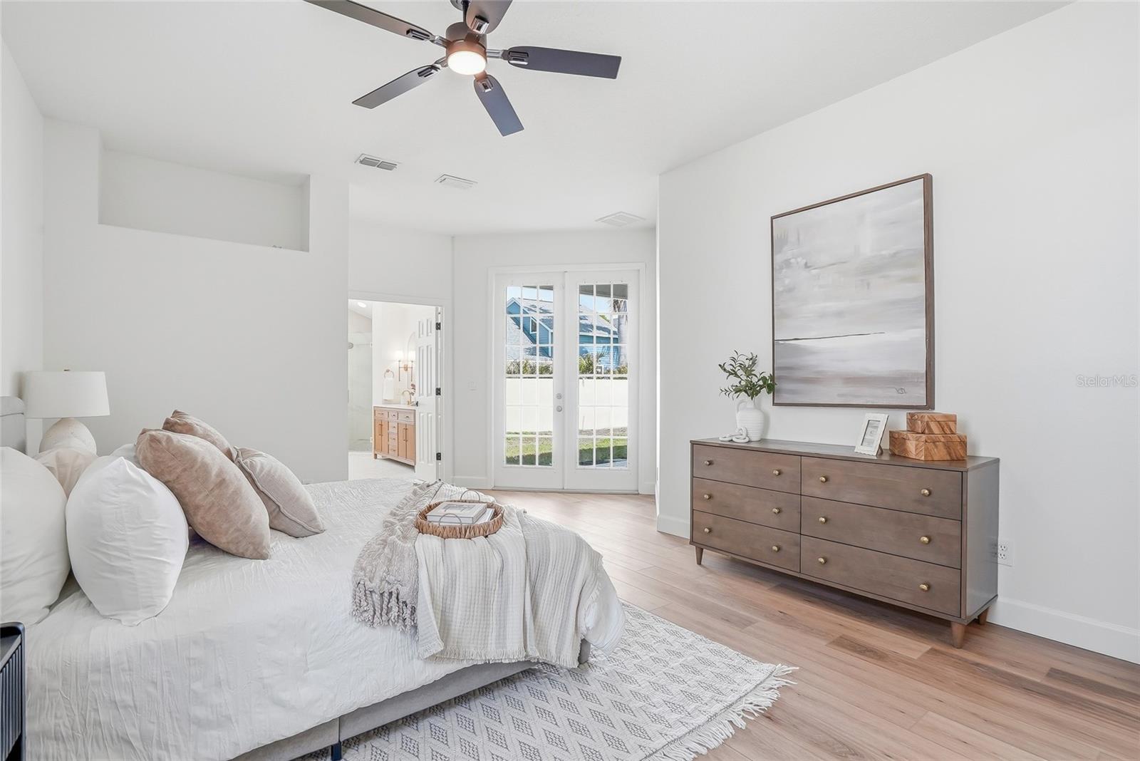 Image 22 of 57 For 13781 74th Avenue