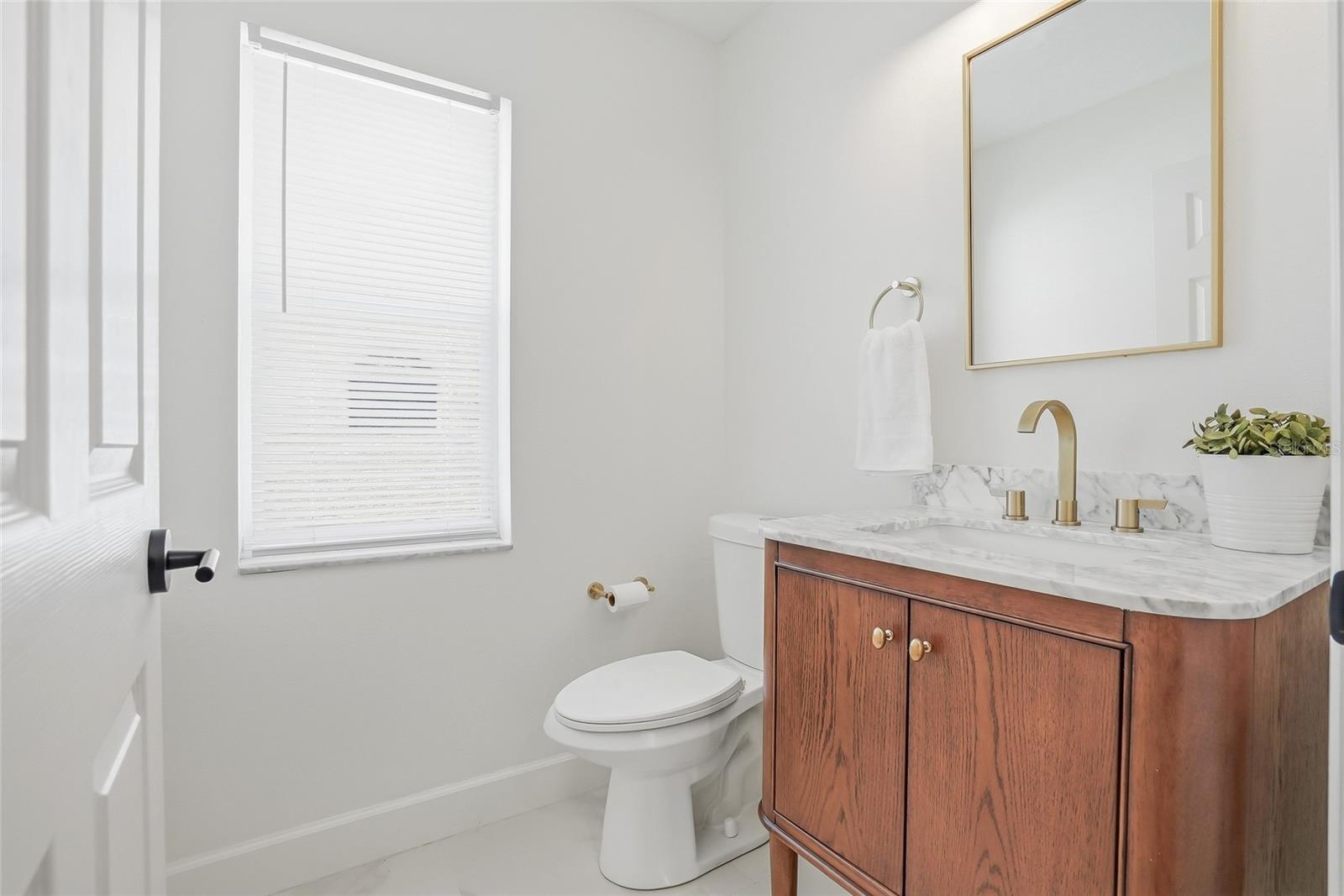 Image 30 of 57 For 13781 74th Avenue