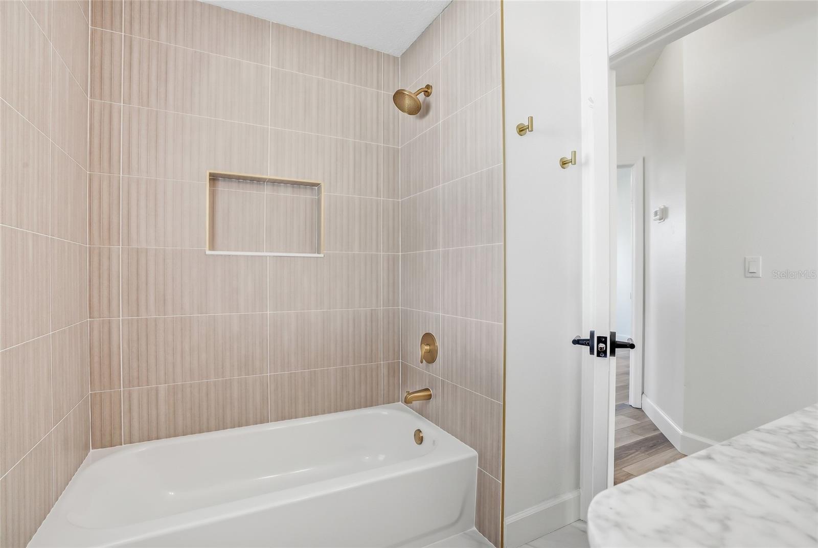 Image 36 of 57 For 13781 74th Avenue