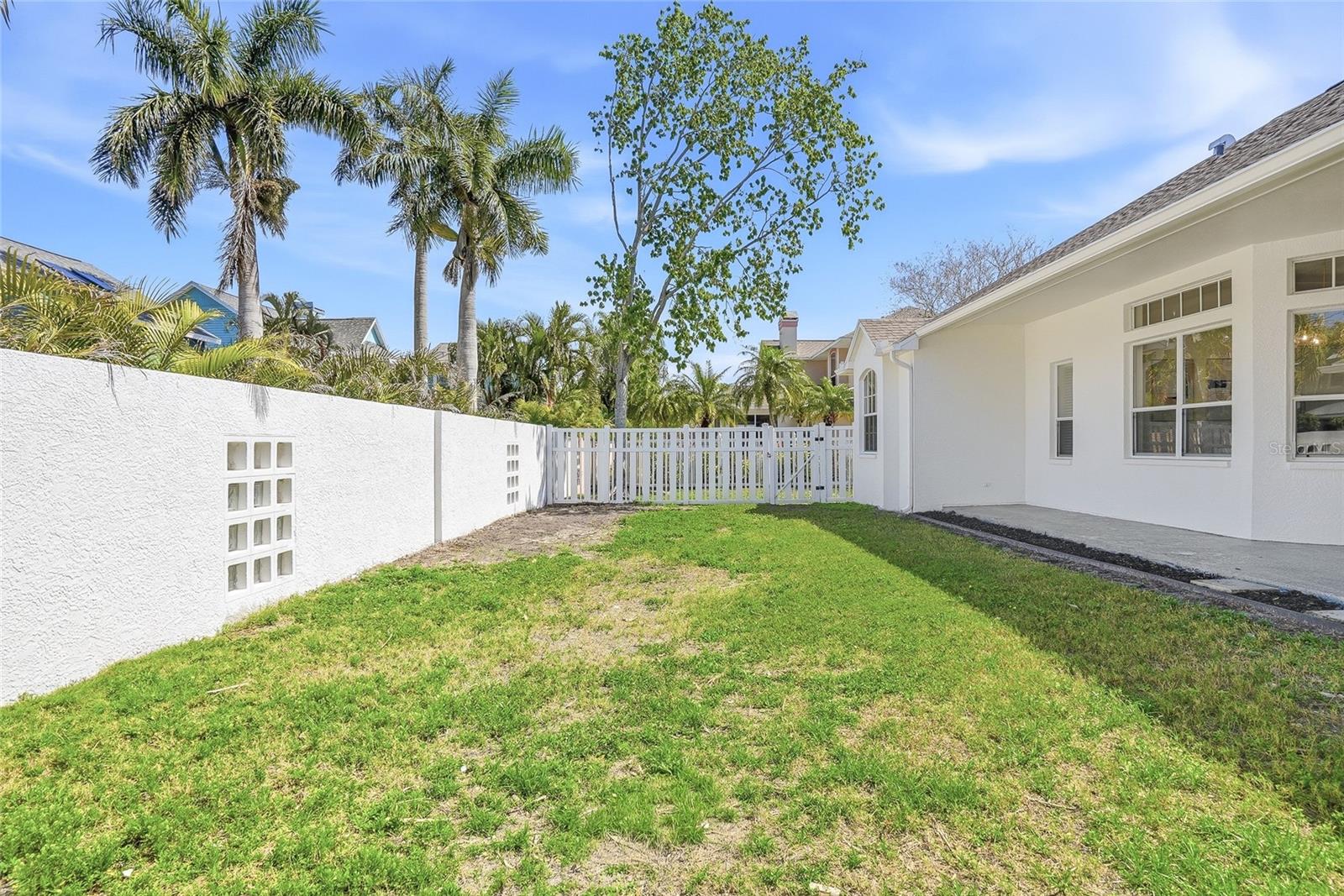 Image 46 of 57 For 13781 74th Avenue