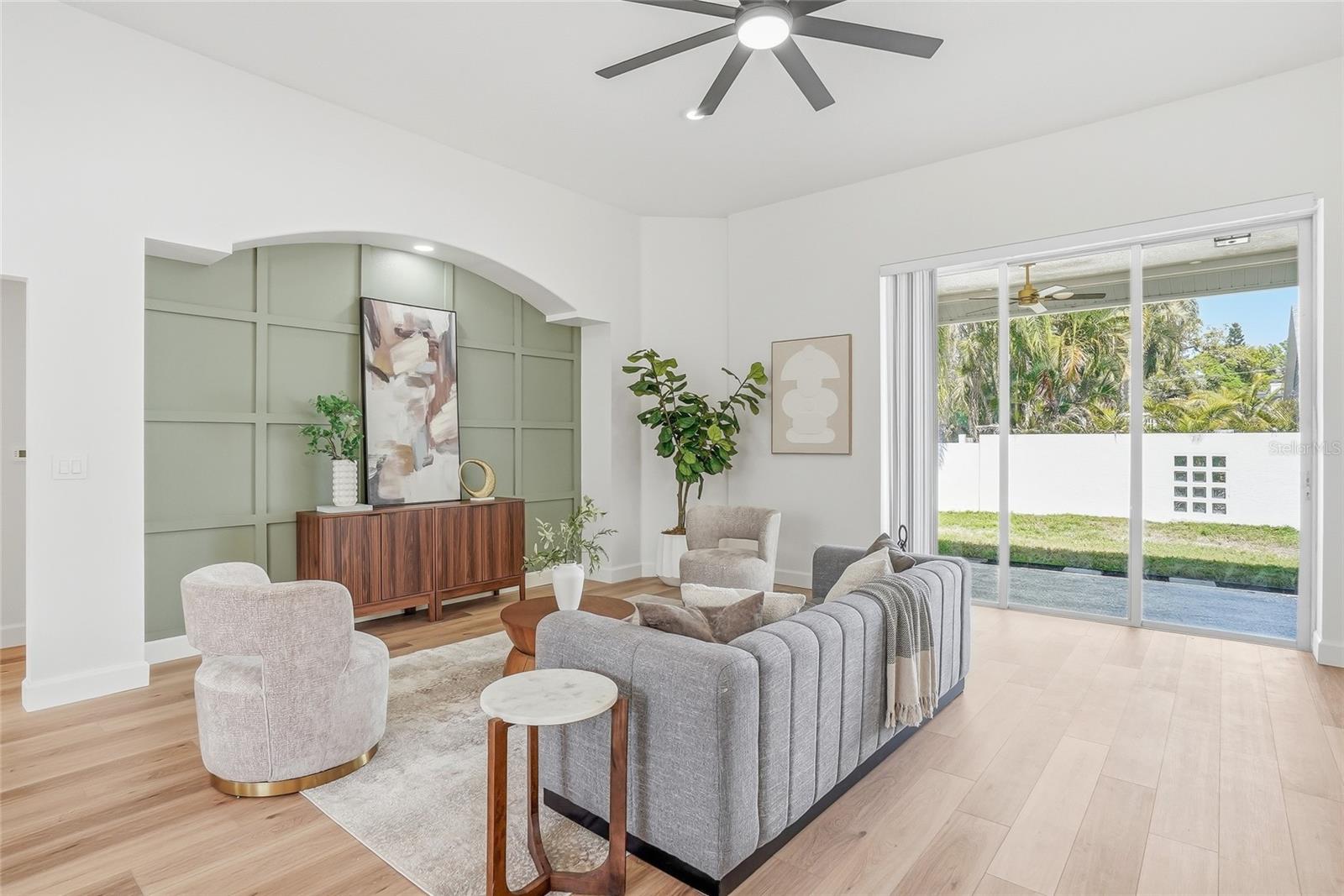 Image 6 of 57 For 13781 74th Avenue