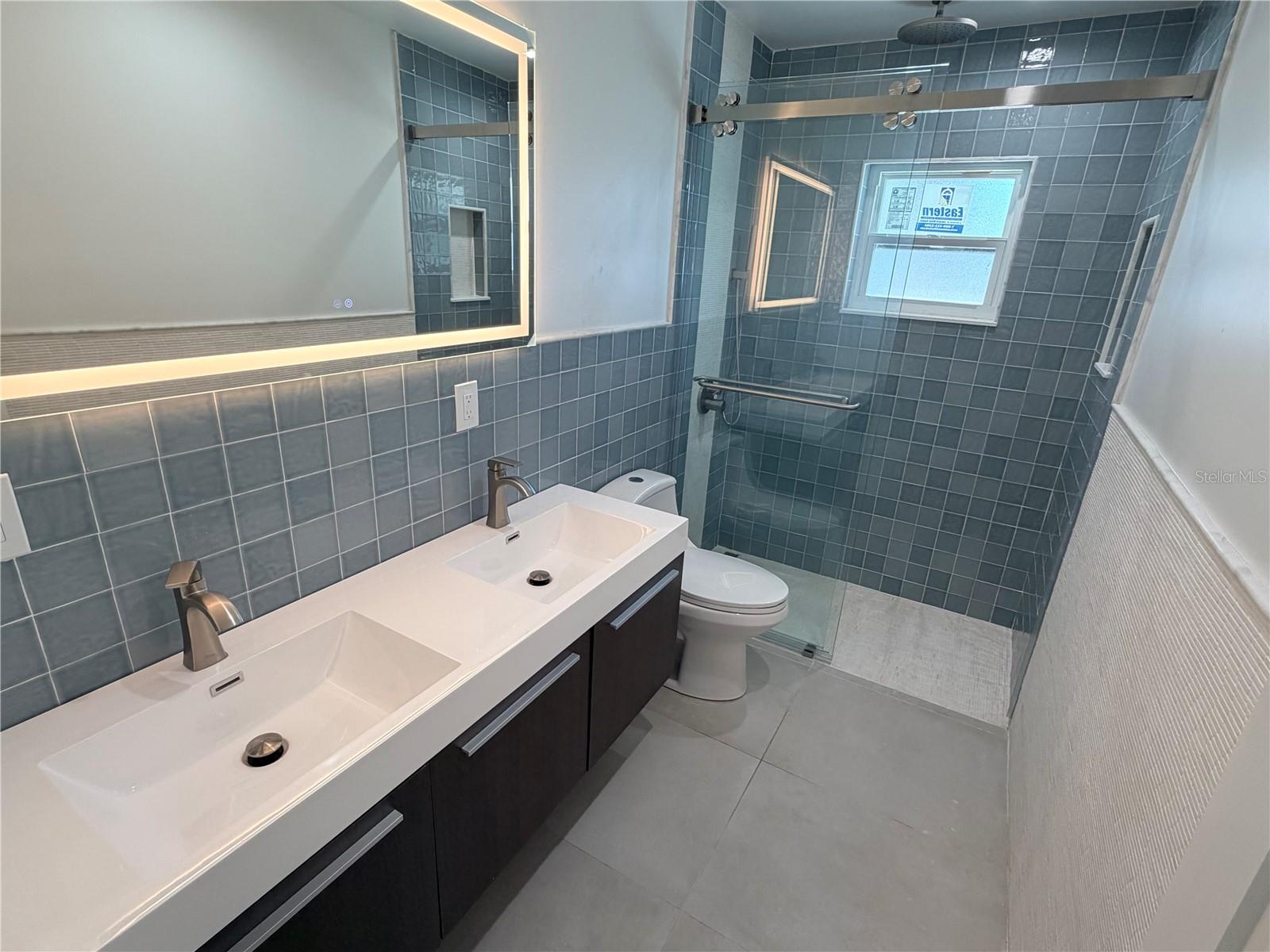 Image 12 of 21 For 3918 Doral Drive