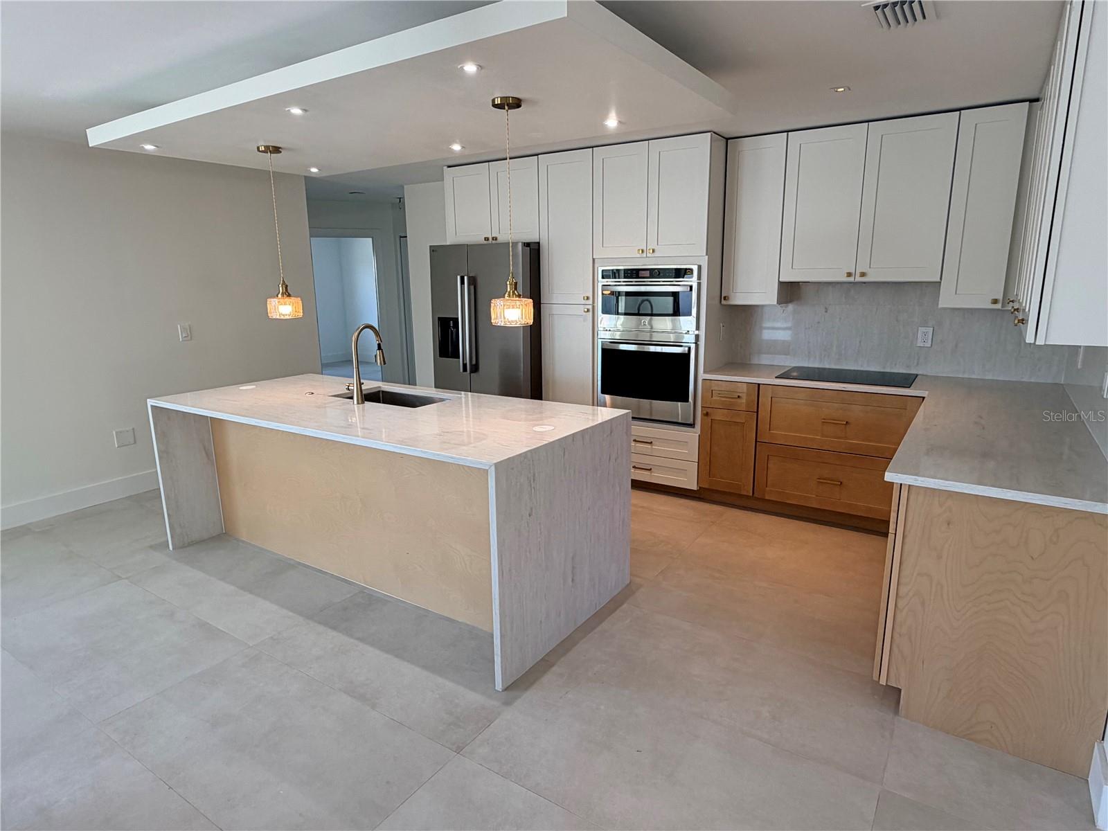 Image 3 of 21 For 3918 Doral Drive