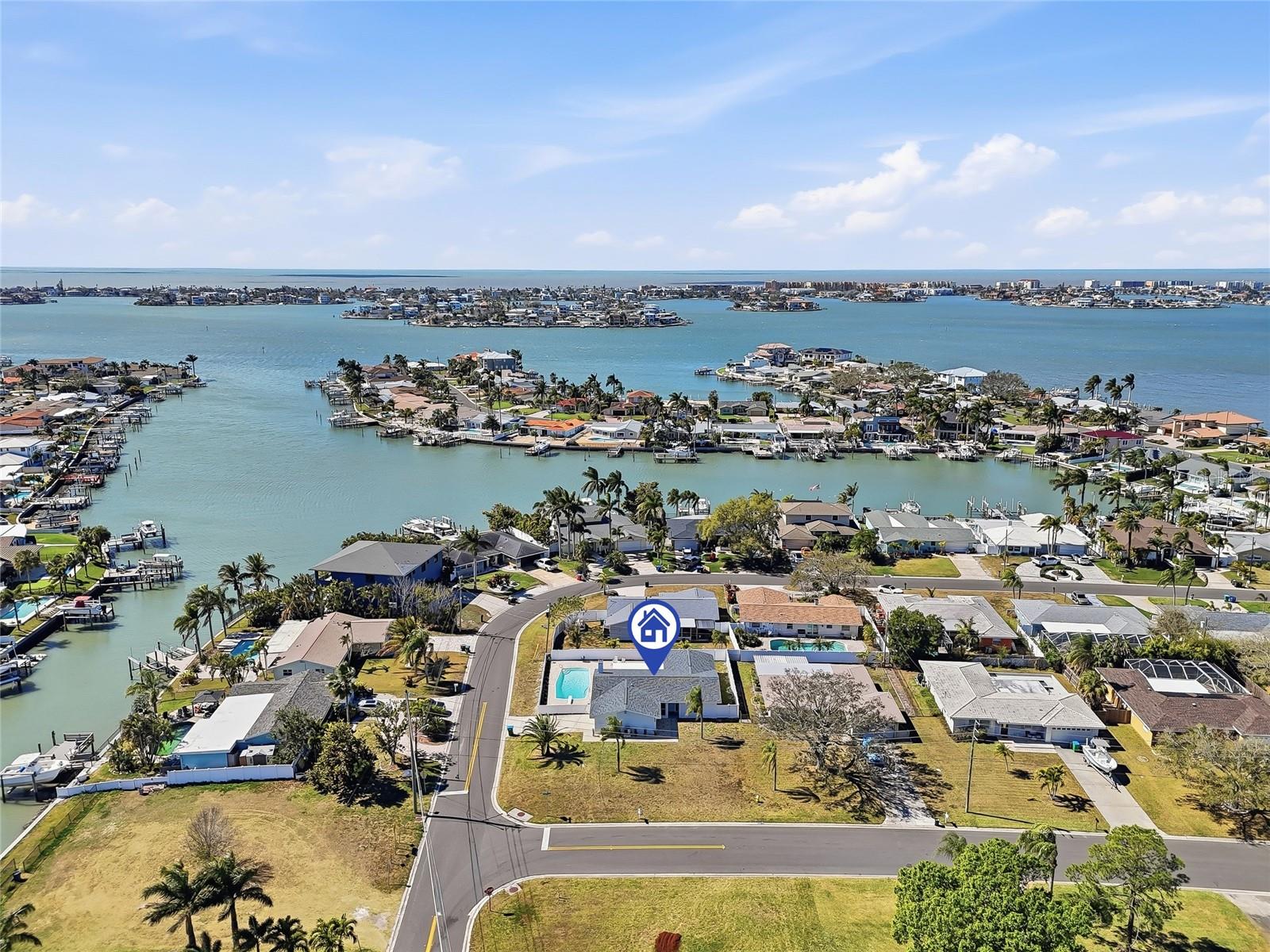 Image 2 of 46 For 5708 Bayshore Drive