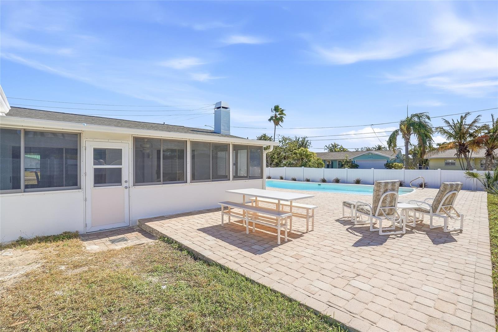 Image 38 of 46 For 5708 Bayshore Drive