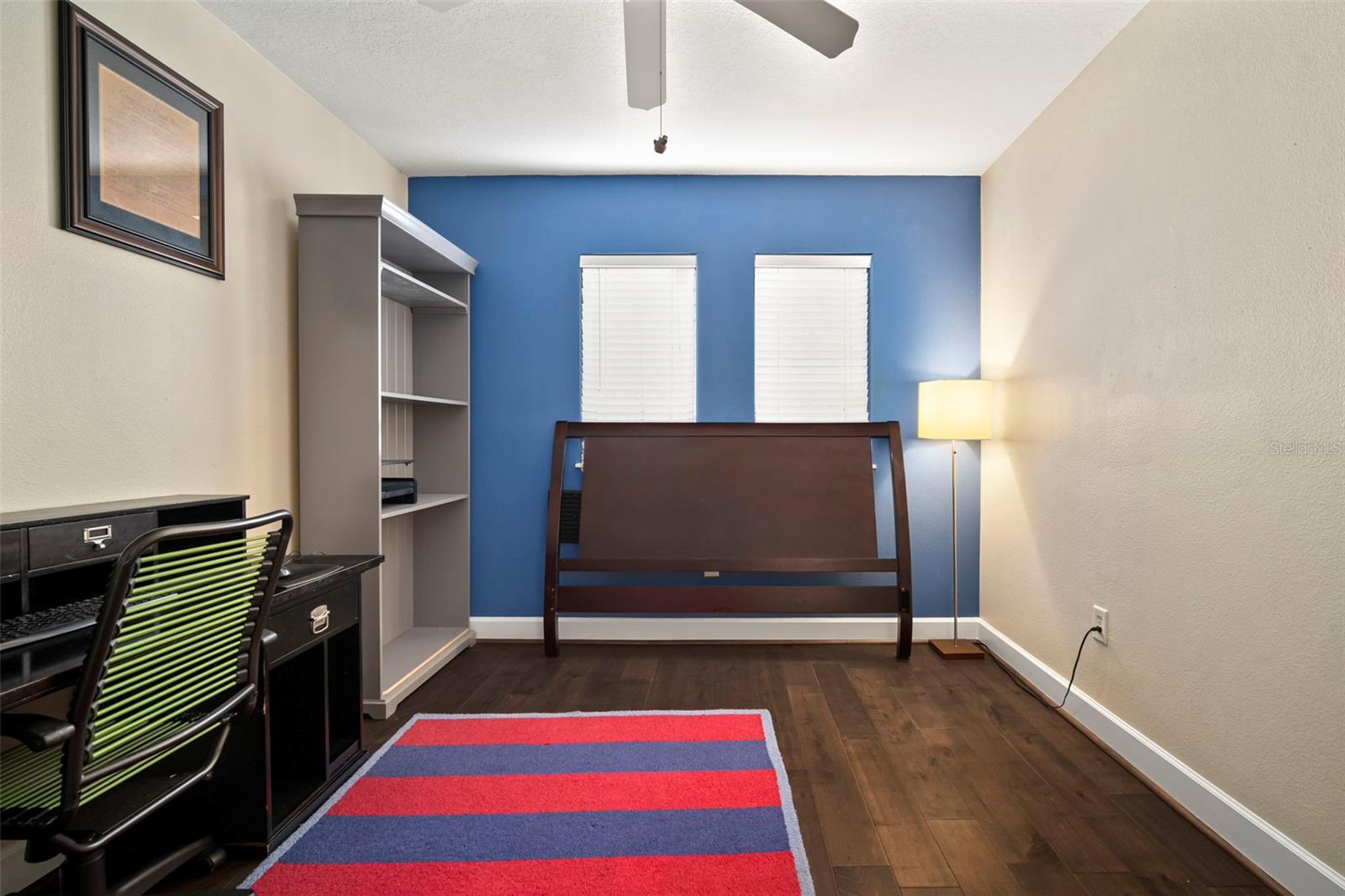 Image 10 of 71 For 435 Oregon Avenue 305