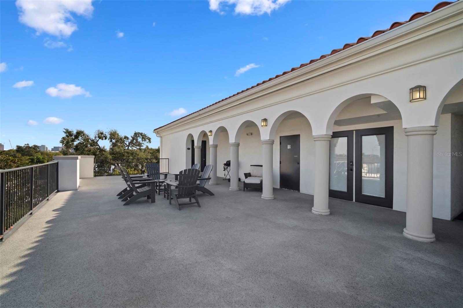 Image 46 of 71 For 435 Oregon Avenue 305