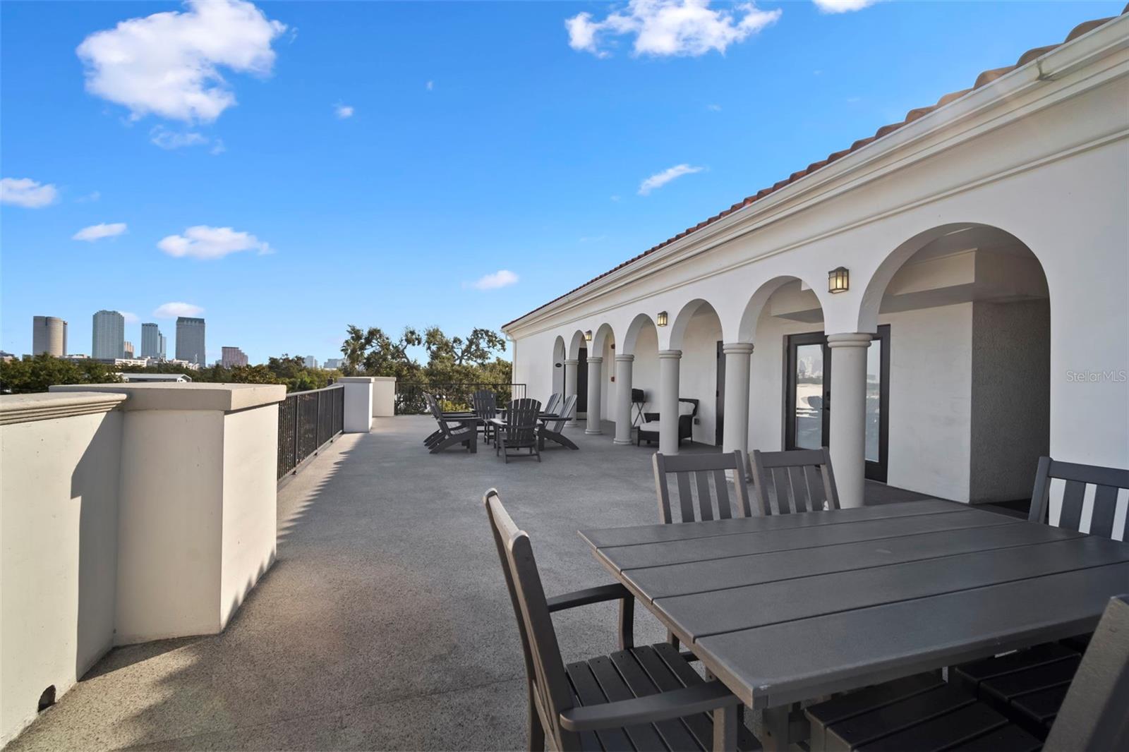 Image 47 of 71 For 435 Oregon Avenue 305