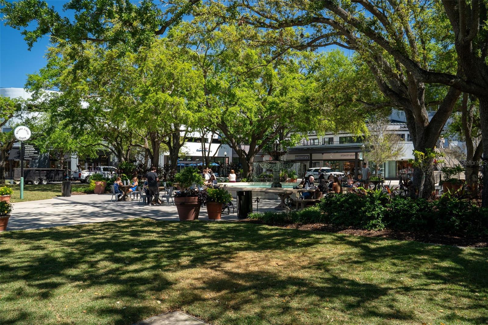 Image 62 of 71 For 435 Oregon Avenue 305