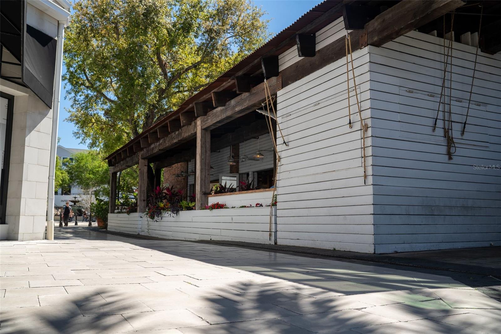 Image 69 of 71 For 435 Oregon Avenue 305