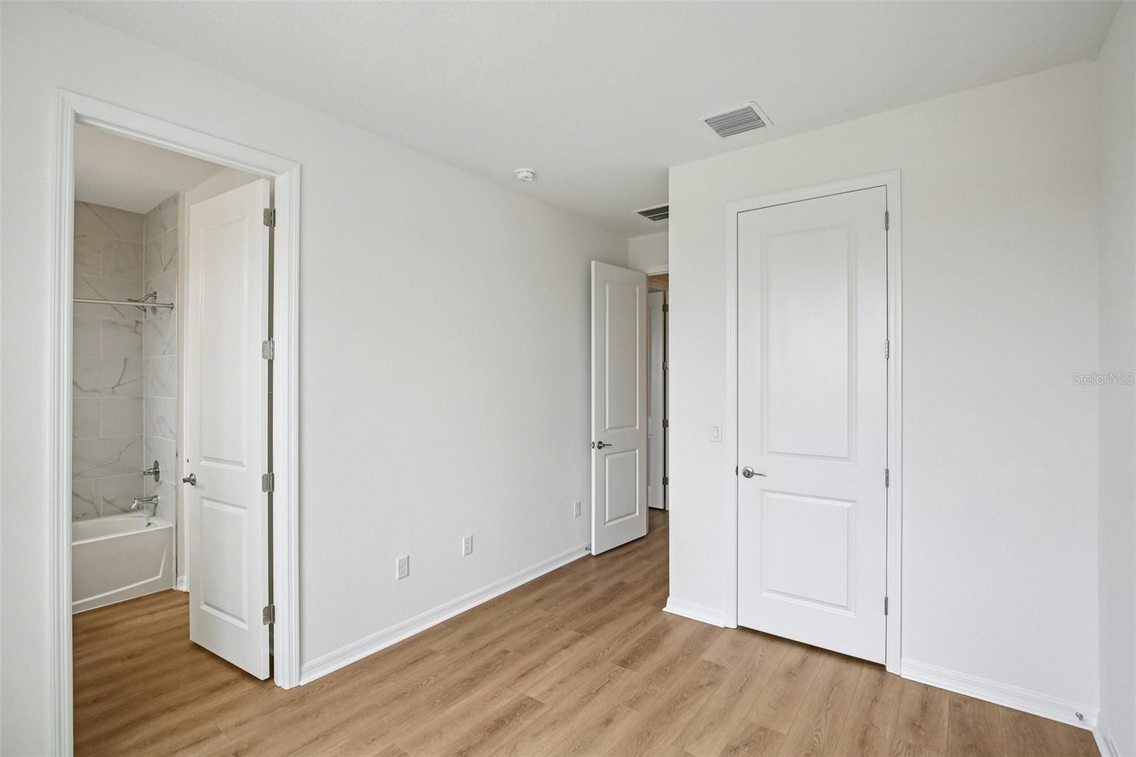 Image 25 of 37 For 31481 Spanish Mission Road