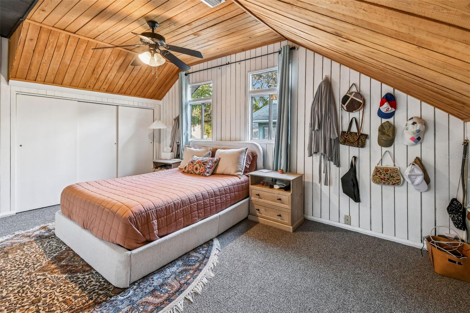 Image 29 of 77 For 945 11th Street N