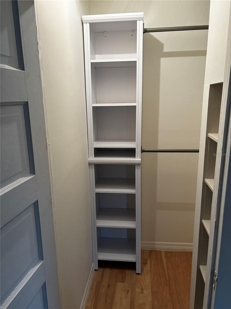 Image 66 of 77 For 945 11th Street N