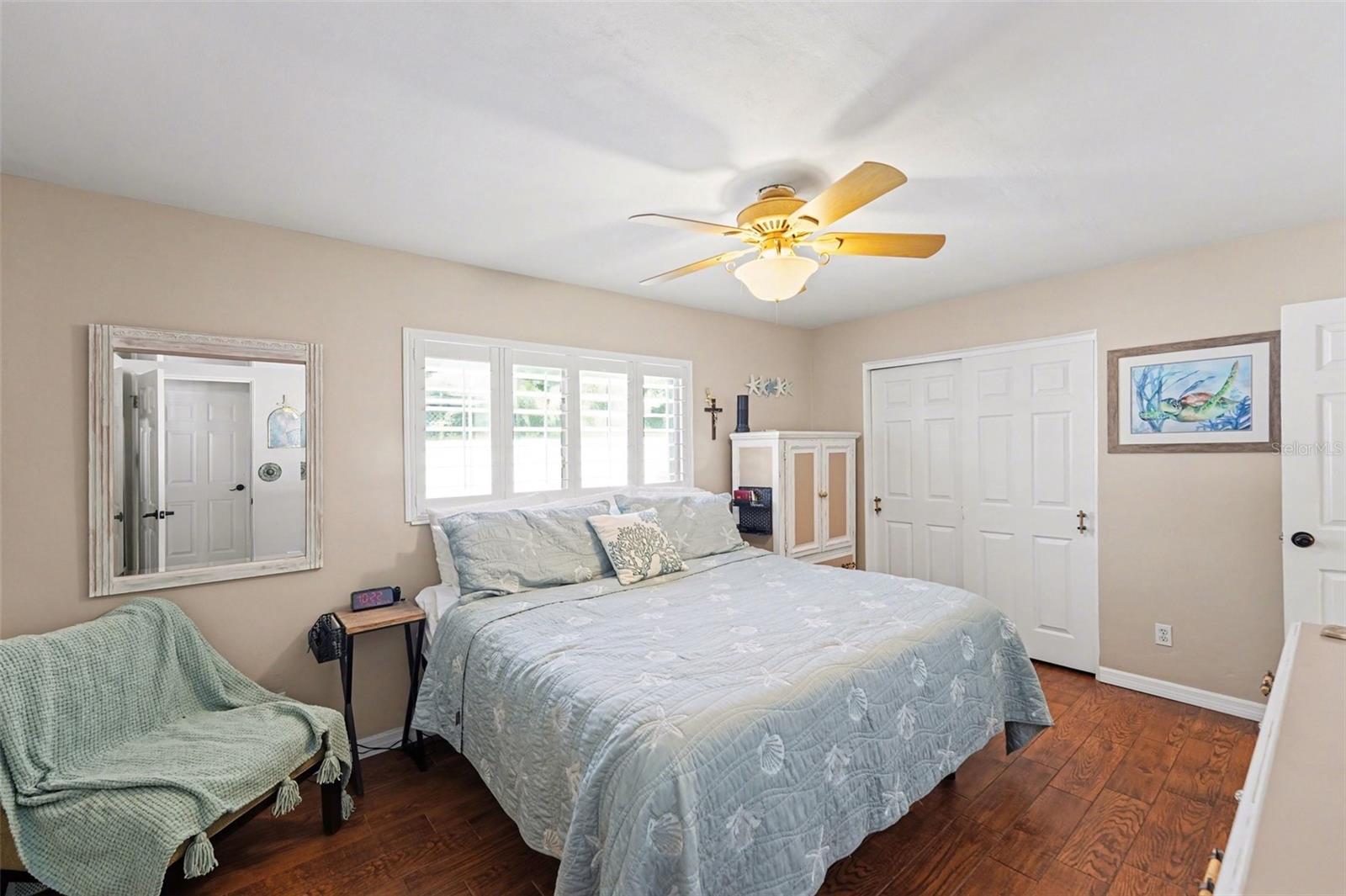 Image 17 of 30 For 11653 Pinedale Avenue