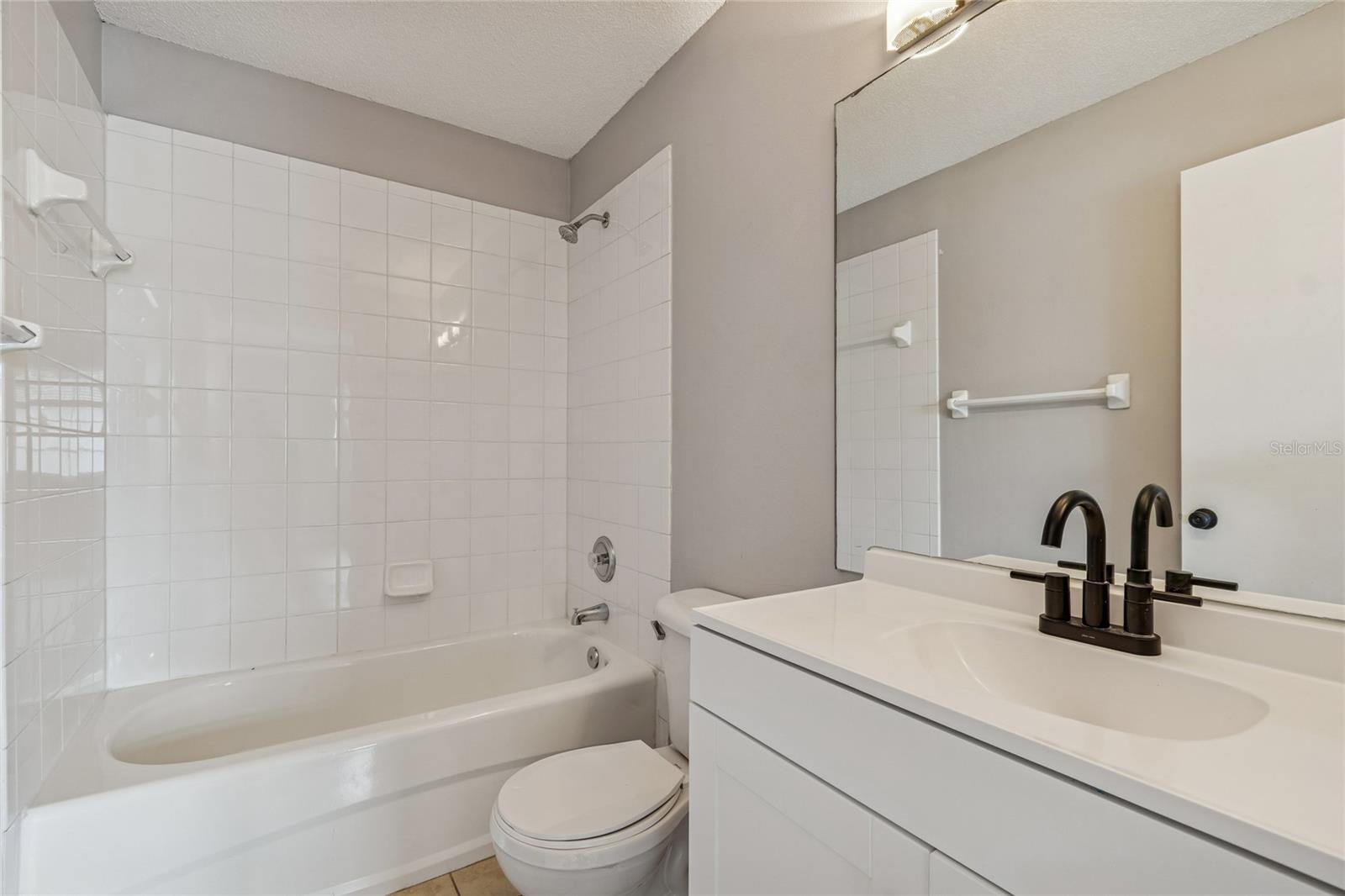 Image 38 of 73 For 7402 Bank Drive