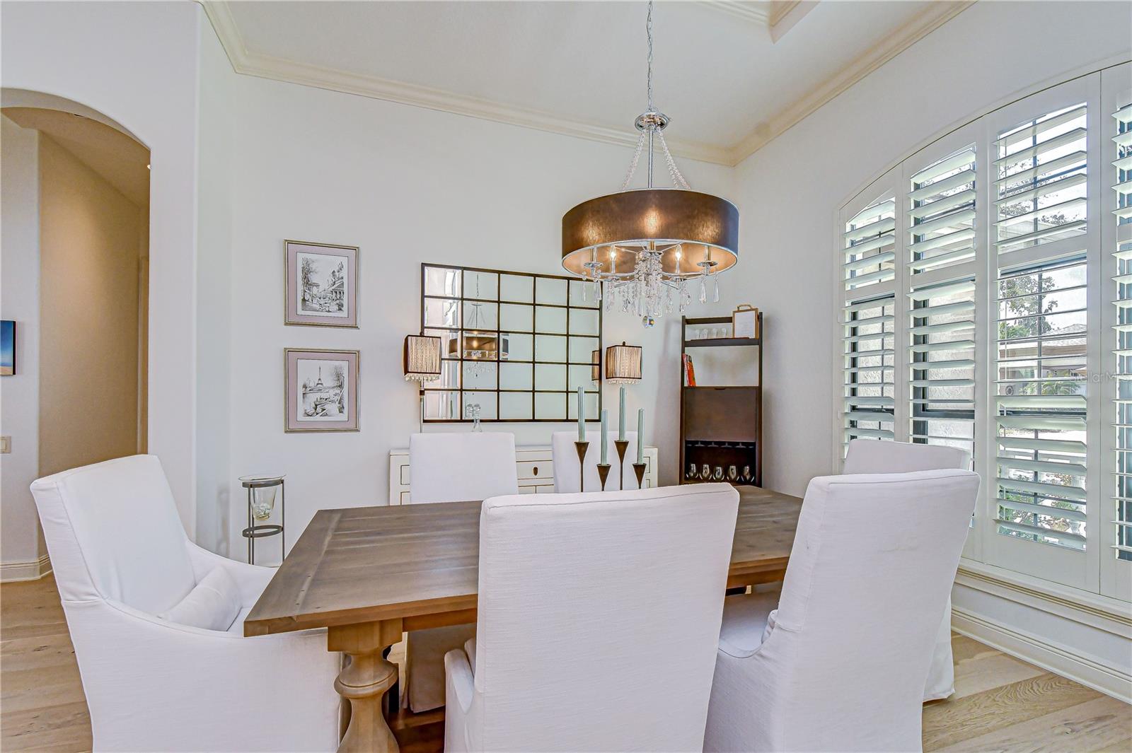 Image 14 of 75 For 20627 Broadwater Drive