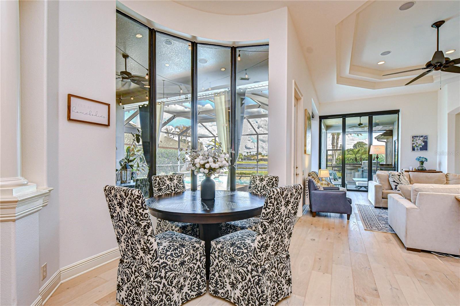 Image 34 of 75 For 20627 Broadwater Drive