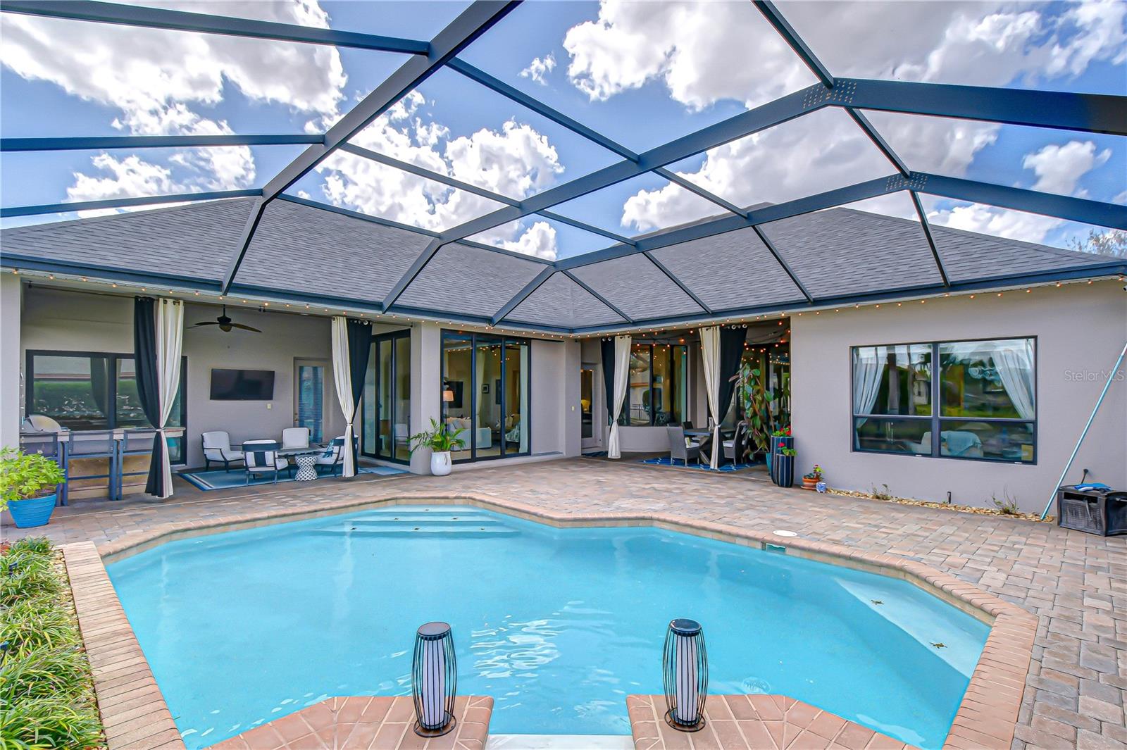 Image 59 of 75 For 20627 Broadwater Drive