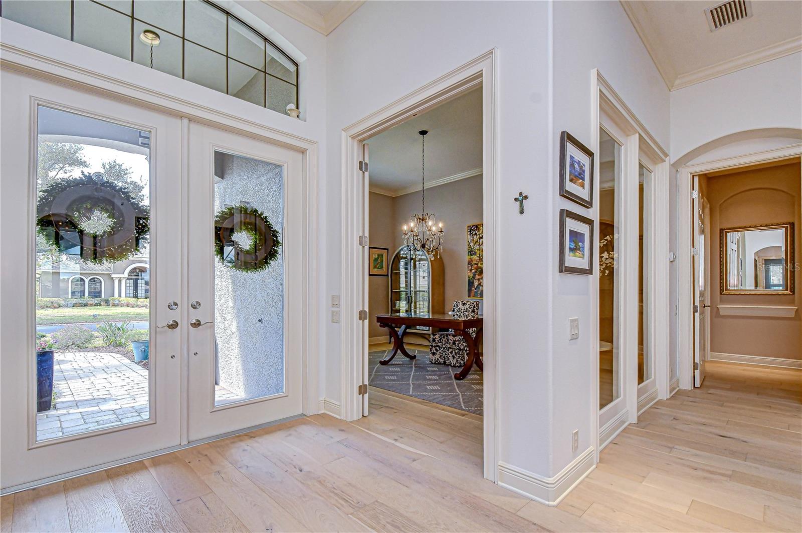 Image 8 of 75 For 20627 Broadwater Drive