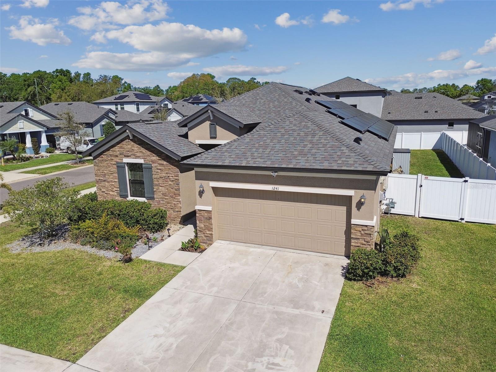 Image 45 of 67 For 1241 Florablu Drive