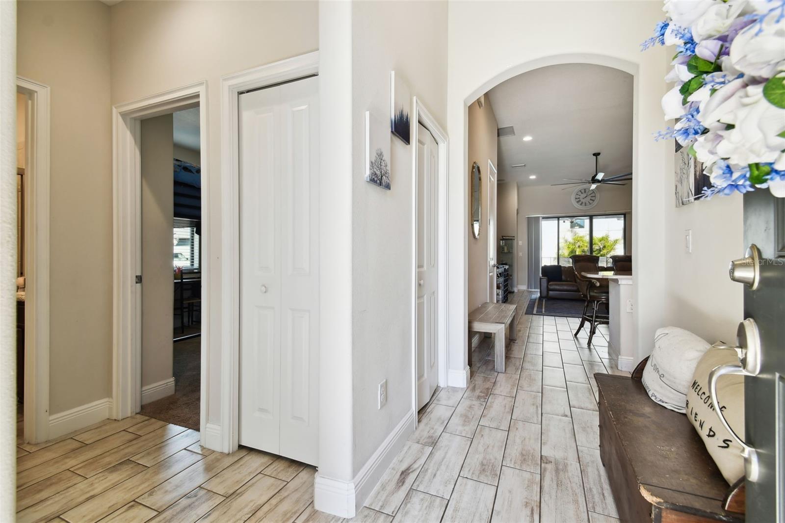 Image 6 of 67 For 1241 Florablu Drive