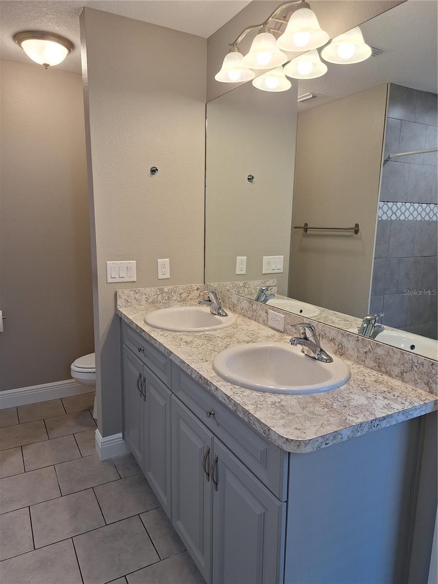 Image 18 of 35 For 5421 Palmetto Road