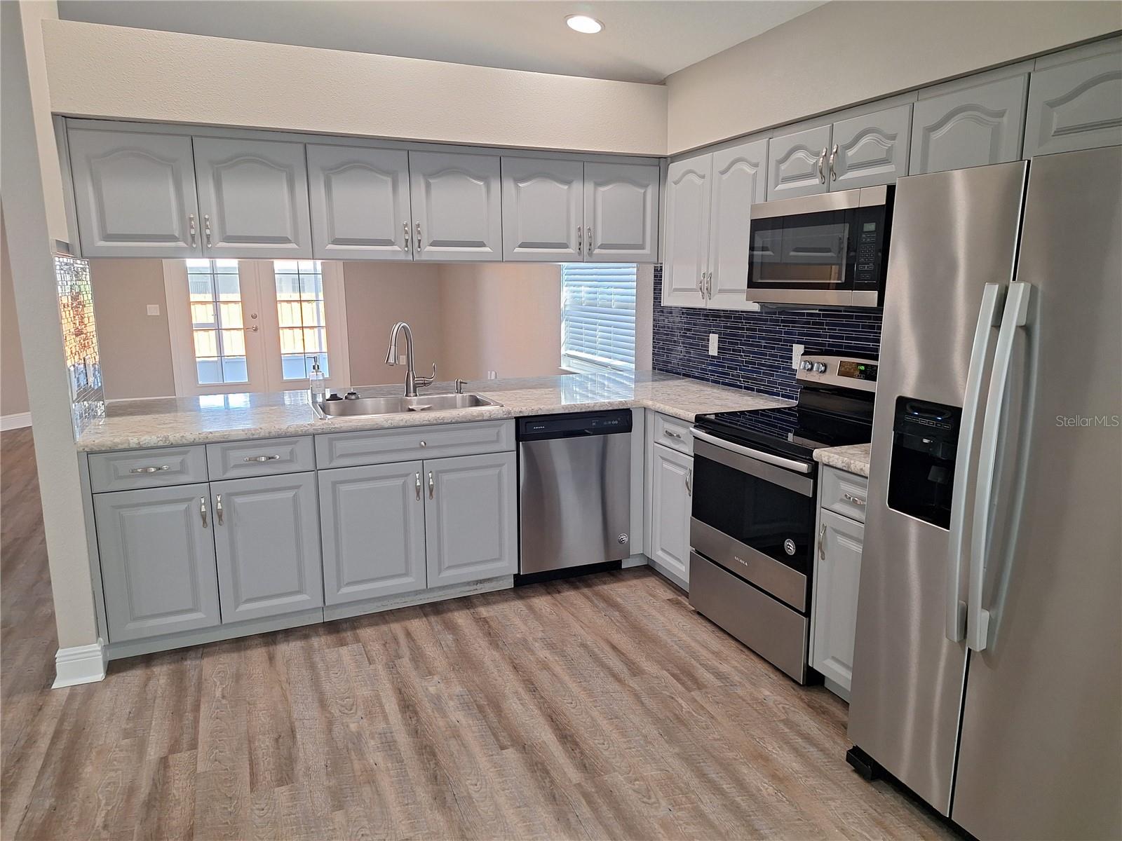 Image 4 of 35 For 5421 Palmetto Road