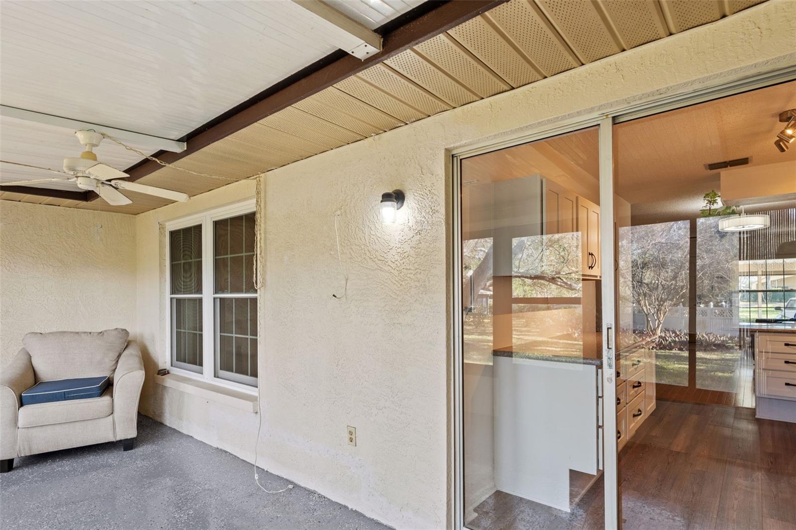 Image 20 of 21 For 1114 Castlemay Circle