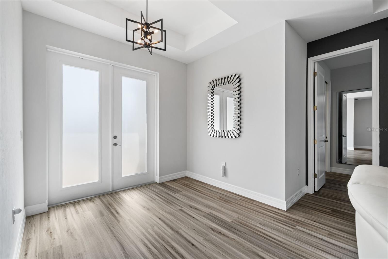 Image 15 of 47 For 1017 15th Terrace