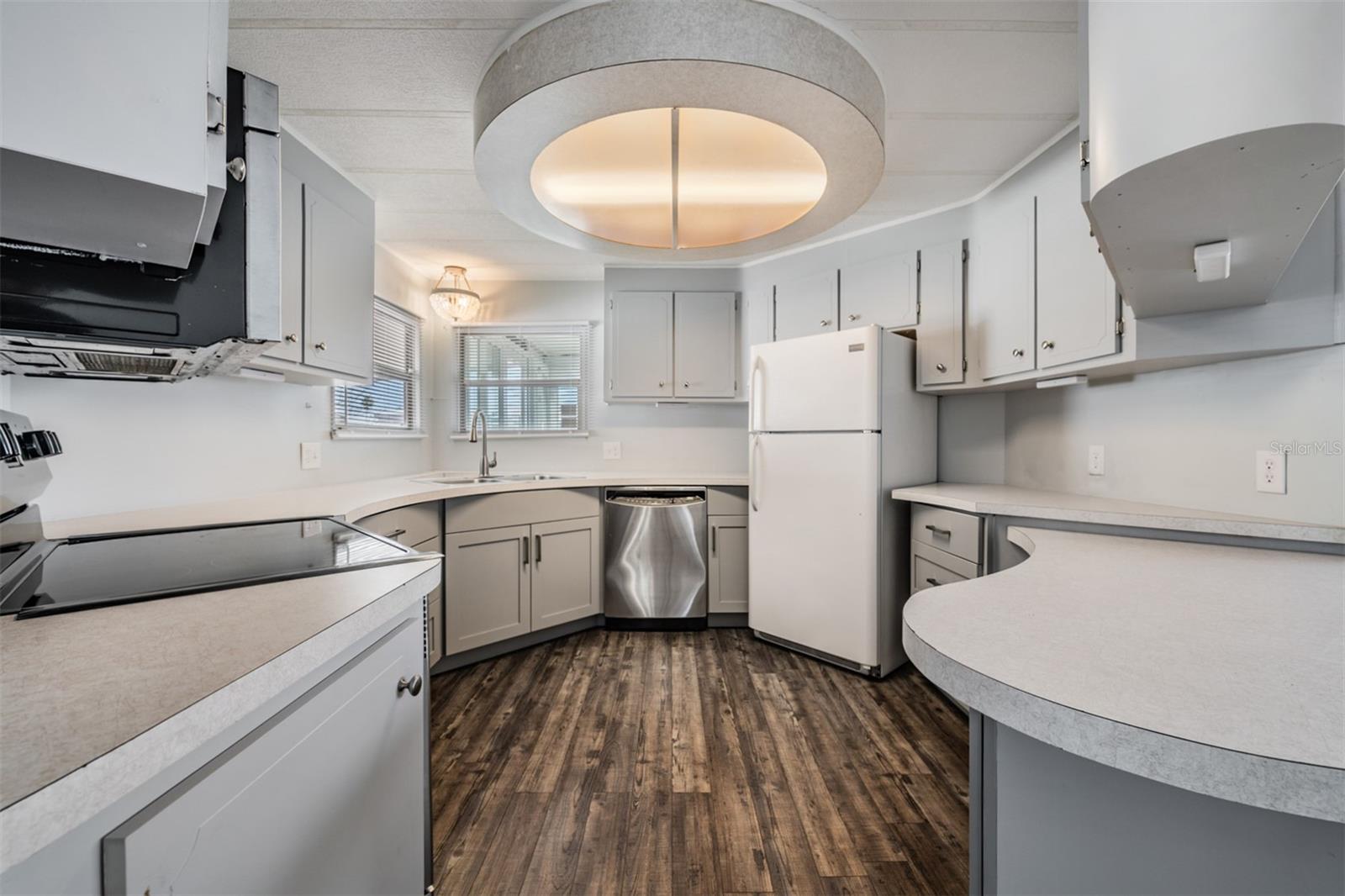 Image 36 of 46 For 6710 36th Avenue E 106