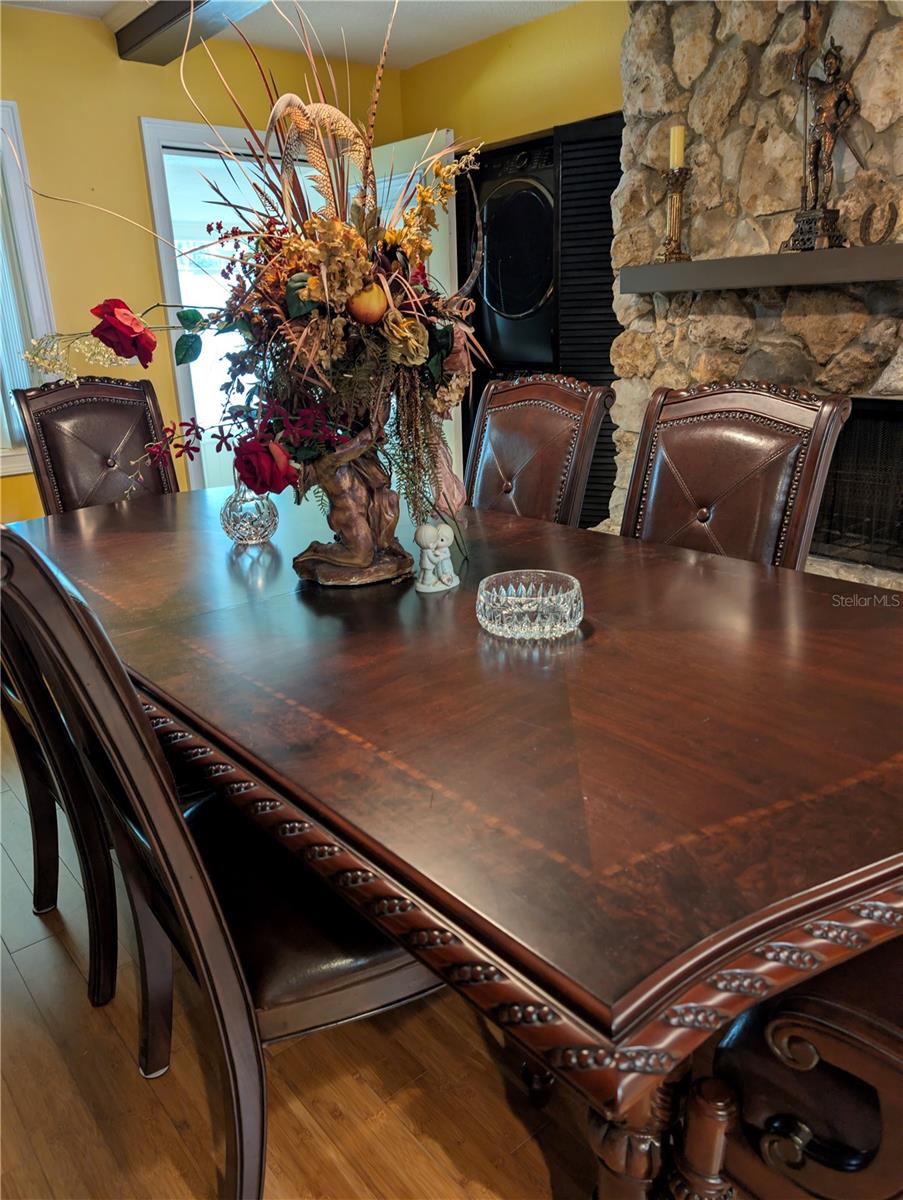 Image 21 of 35 For 9897 88th Court Road P