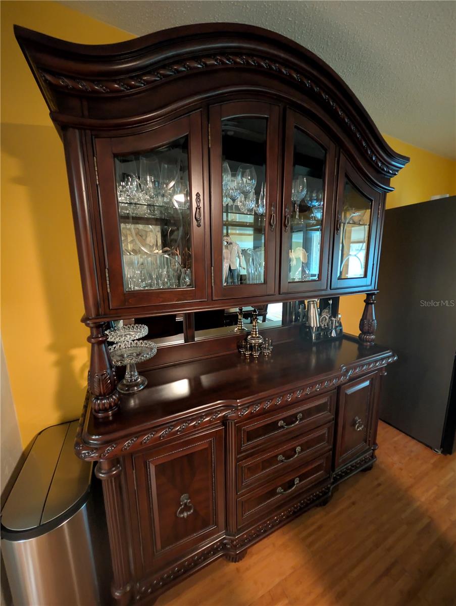 Image 22 of 35 For 9897 88th Court Road P