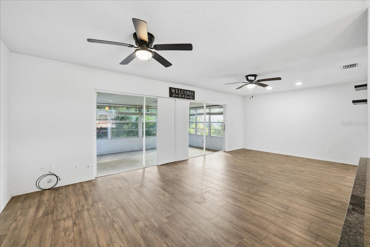 Image 7 of 54 For 2954 Curling Court