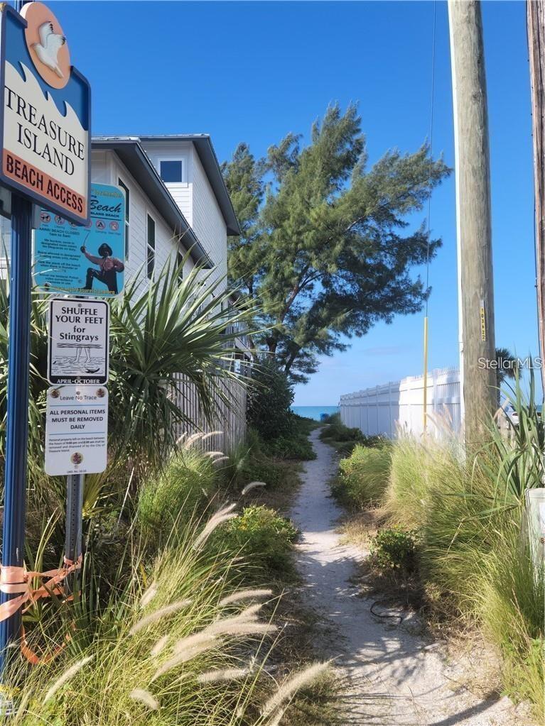 Image 2 of 26 For 8465 Gulf Boulevard 58