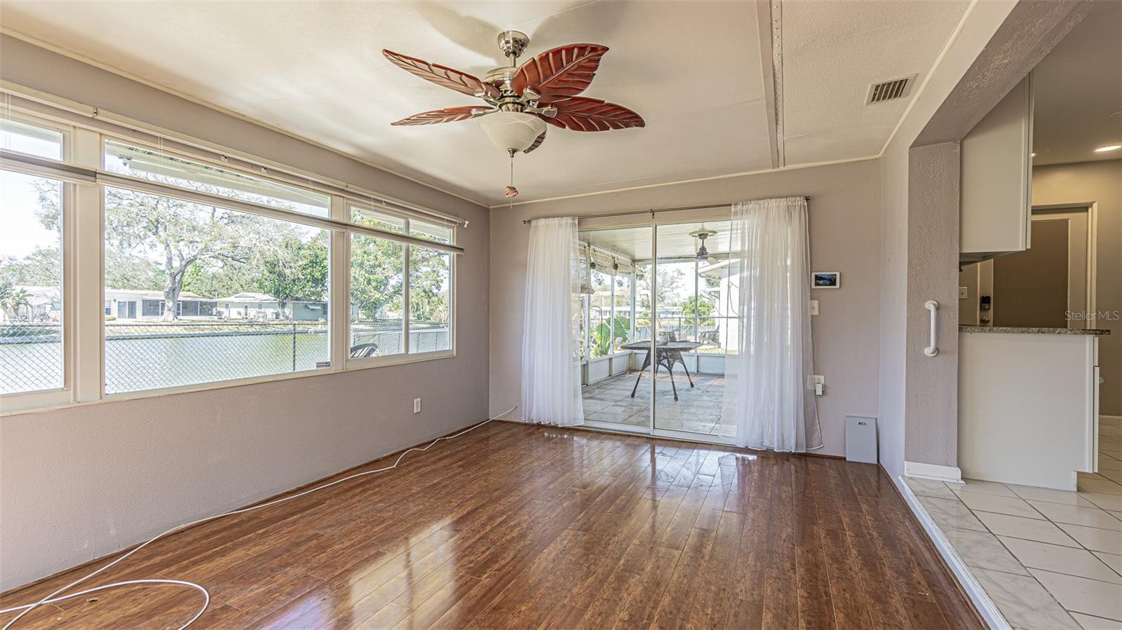 Image 12 of 31 For 8524 120th Street