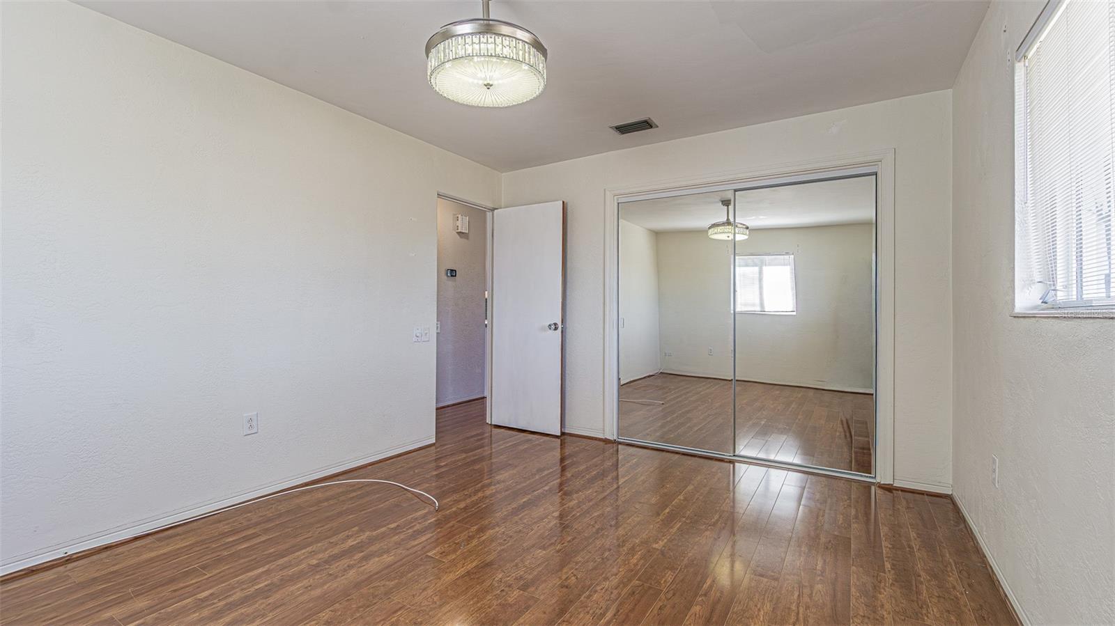 Image 15 of 31 For 8524 120th Street