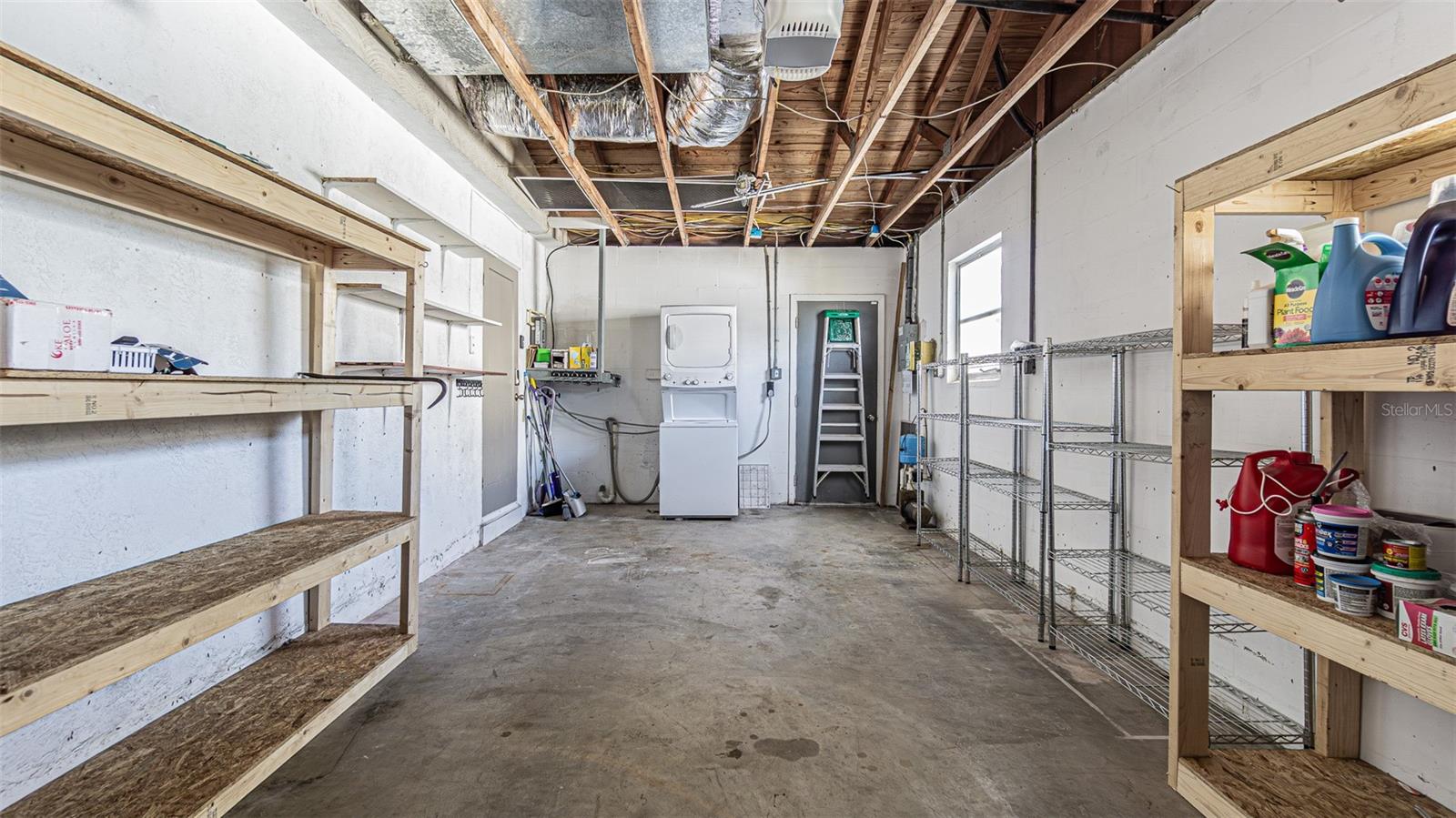 Image 24 of 31 For 8524 120th Street