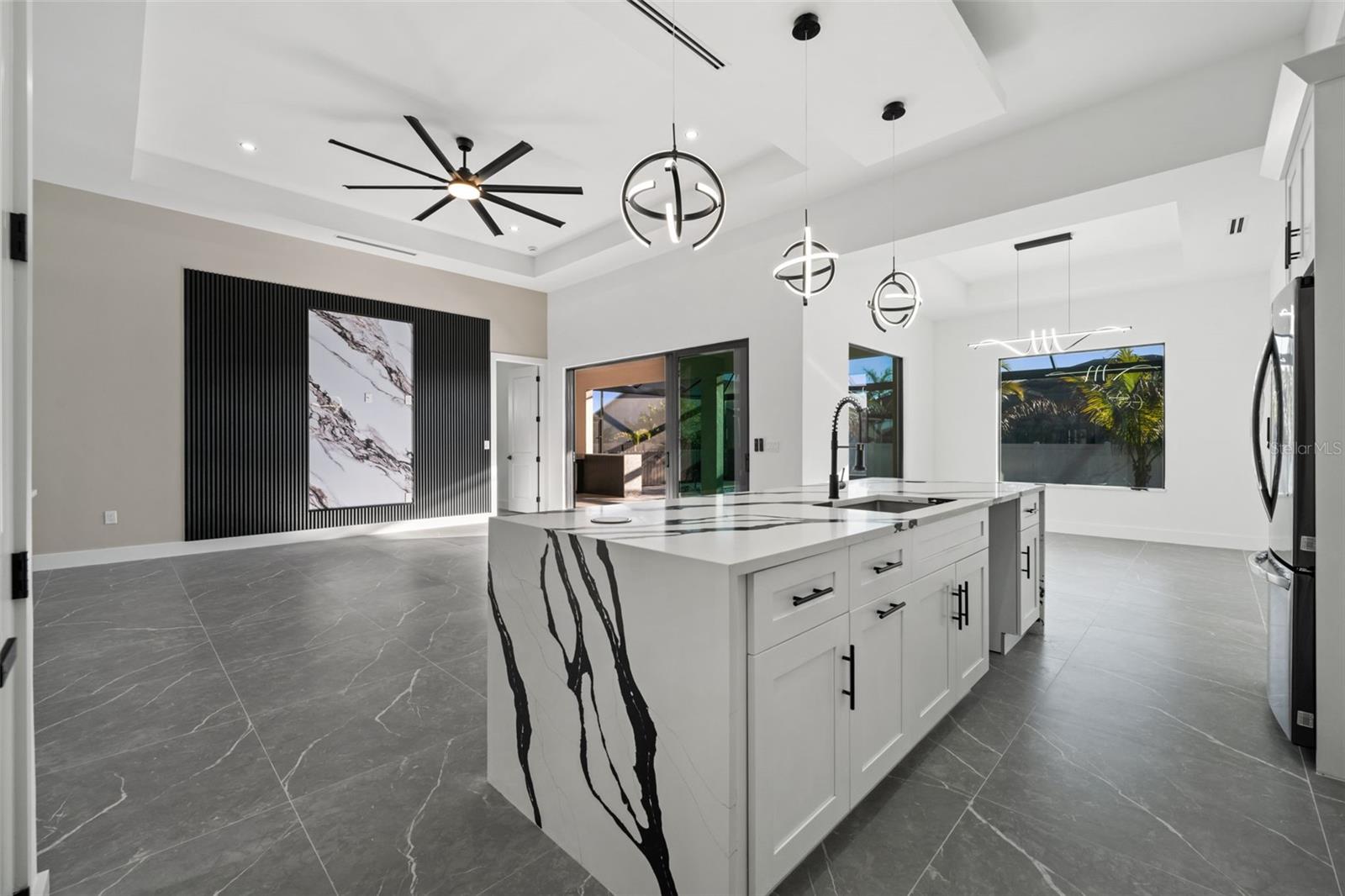 Image 12 of 46 For 109 37th Place