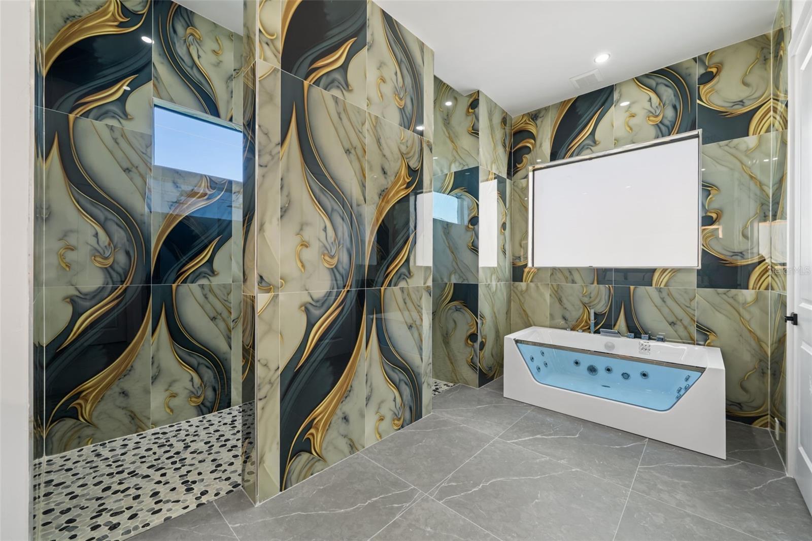 Image 20 of 46 For 109 37th Place