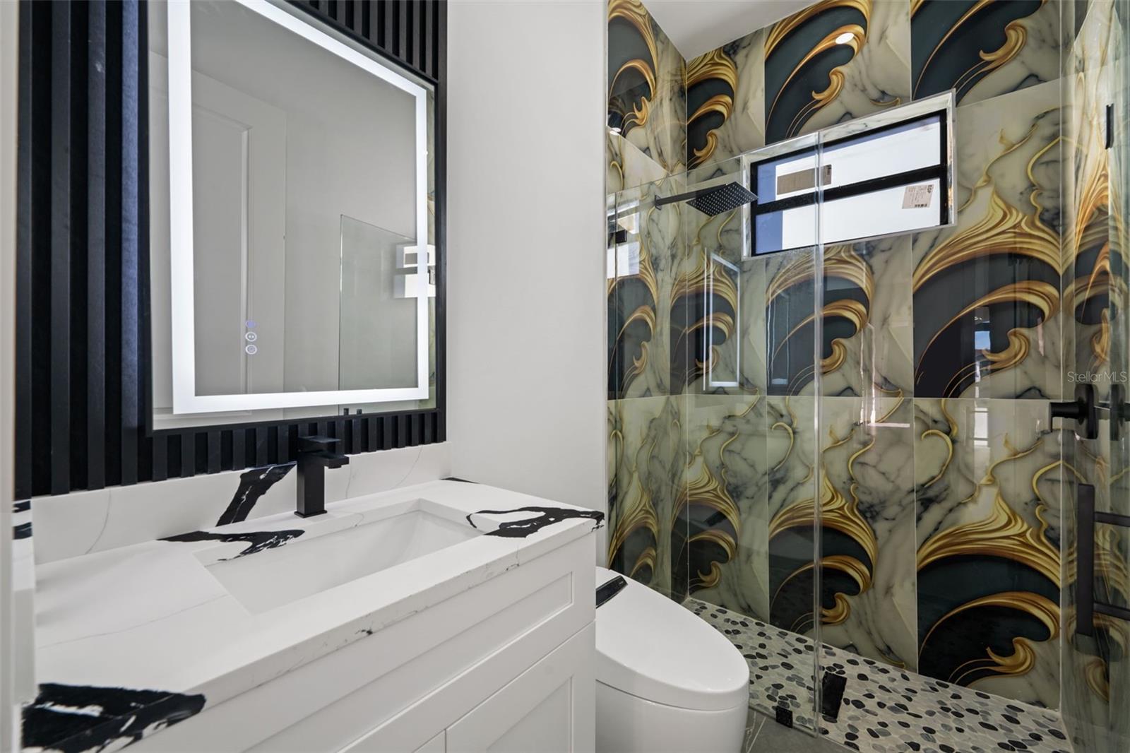 Image 23 of 46 For 109 37th Place