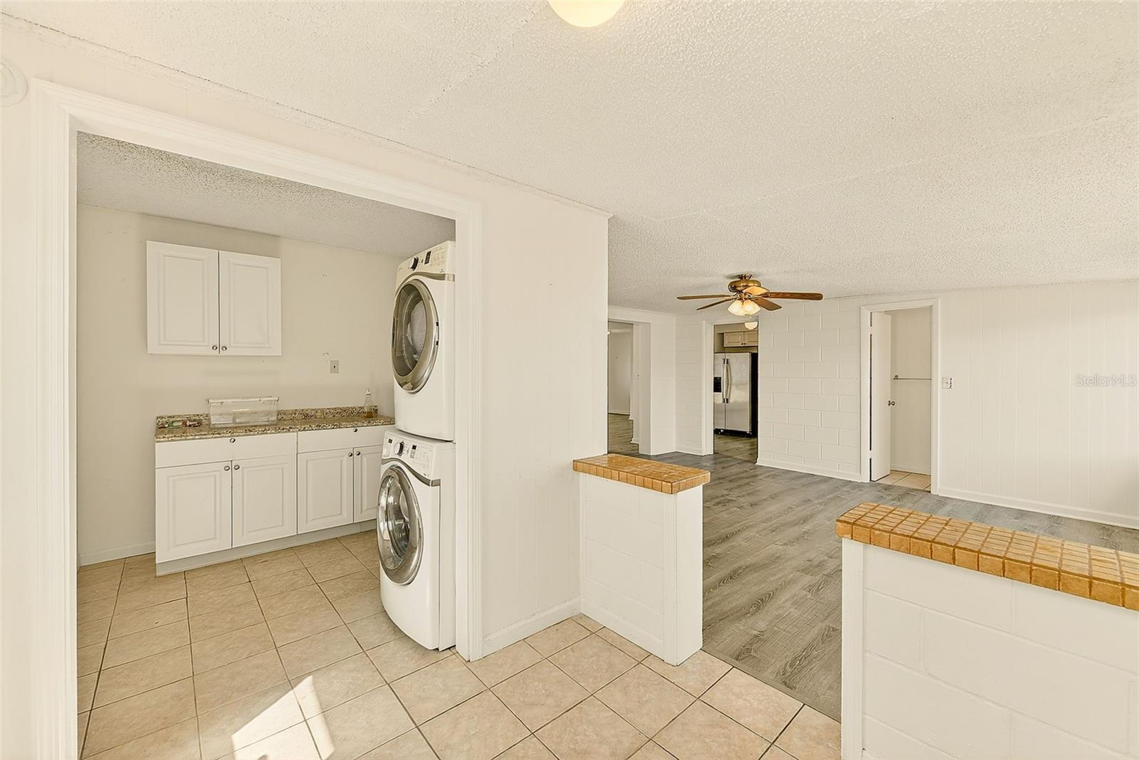 Listing photo id 8 for 708 Tam O Shanter Avenue